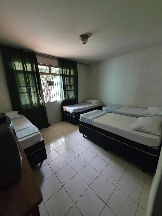 Hostel Umuarama Ουμπερλάντια Εξωτερικό φωτογραφία